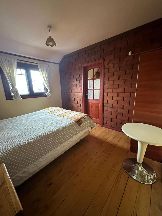 Apartamento Hostal Florencia Puerto Varas Exterior foto