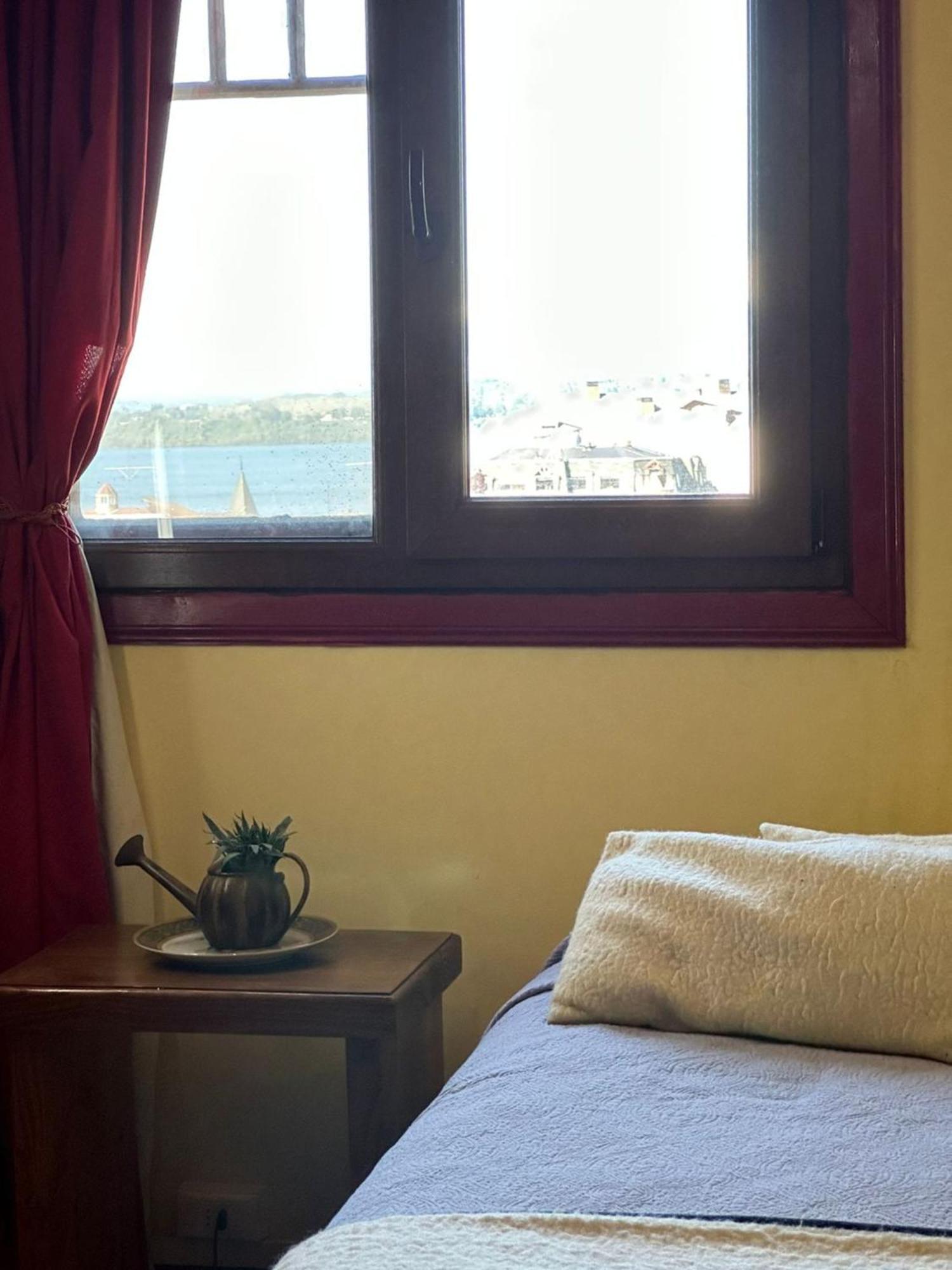 Apartamento Hostal Florencia Puerto Varas Exterior foto